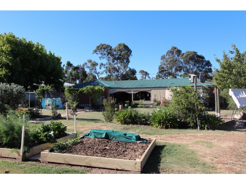 55 Hamelin Street, White Hills VIC 3550