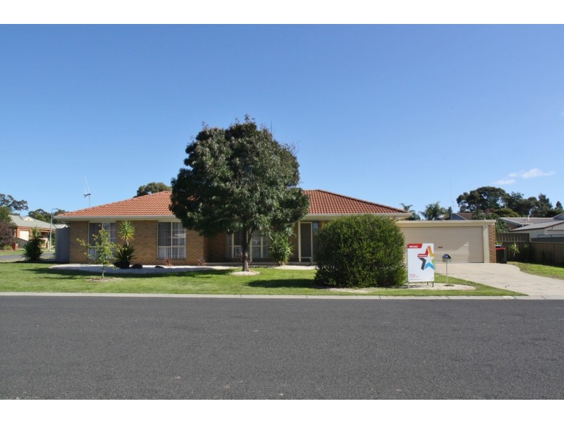 2 Magazine Boulevard, Golden Square VIC 3555