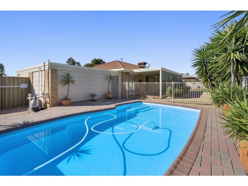 2 Magazine Boulevard, Golden Square VIC 3555