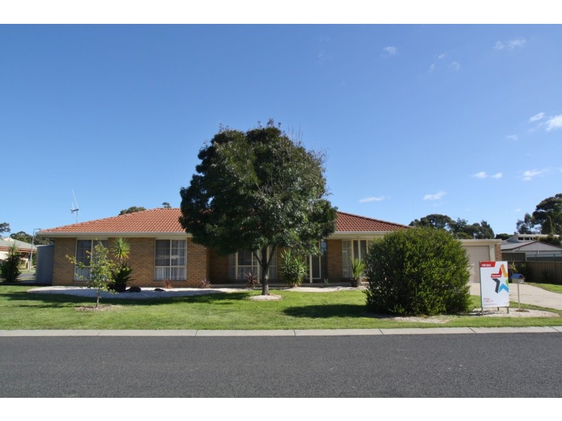 2 Magazine Boulevard, Golden Square VIC 3555