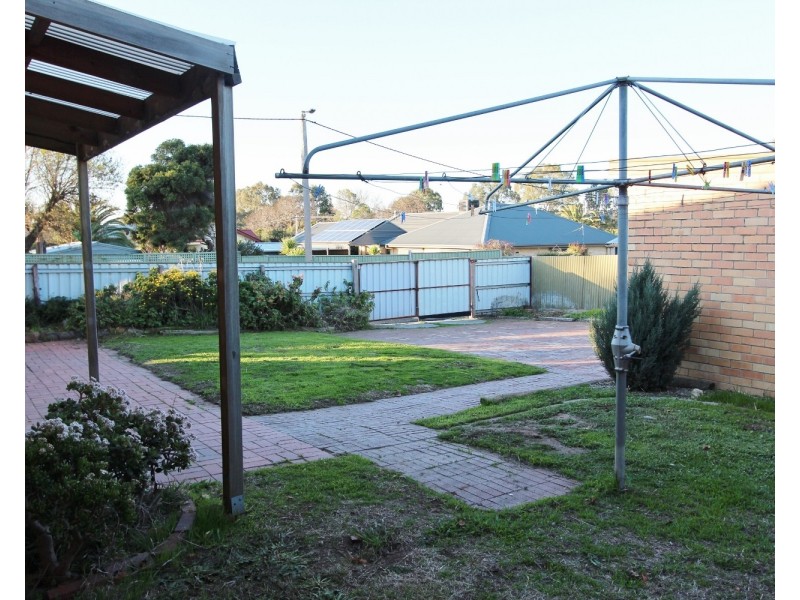 205 Carpenter Street, Quarry Hill VIC 3550