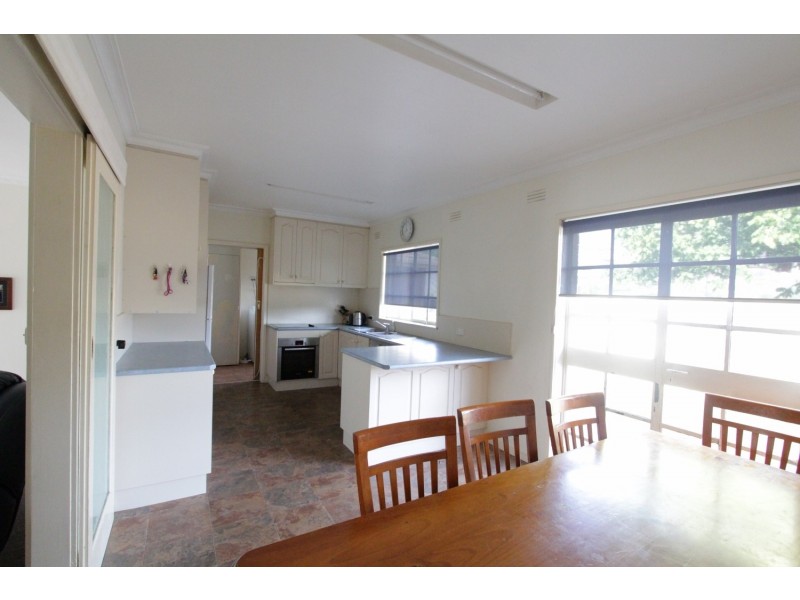 81 Maple Street, Golden Square VIC 3555