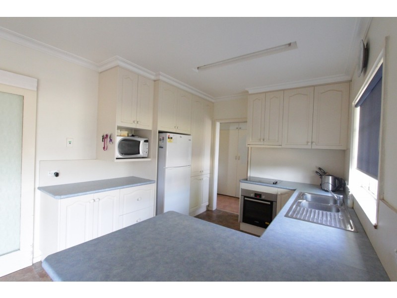 81 Maple Street, Golden Square VIC 3555
