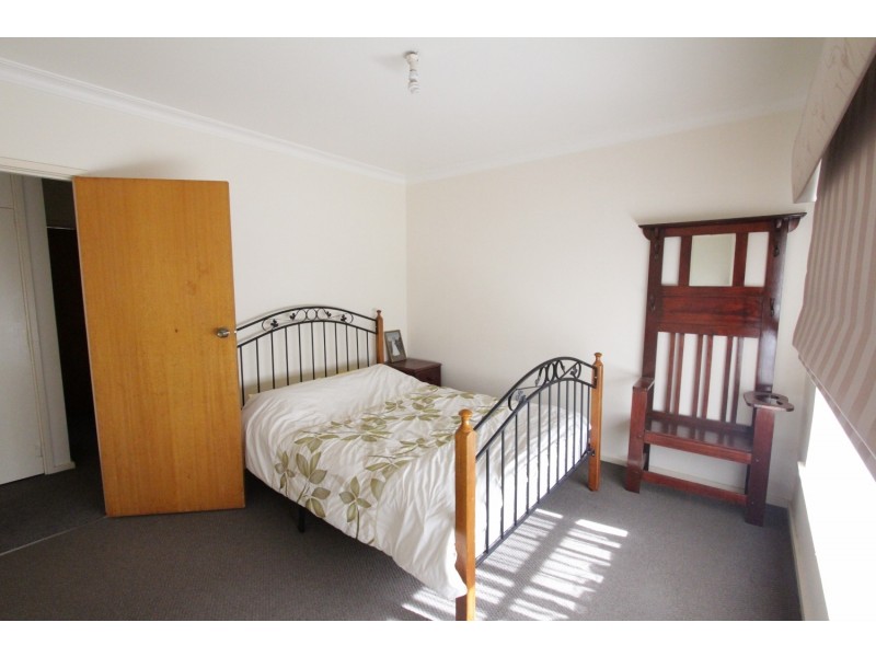 81 Maple Street, Golden Square VIC 3555