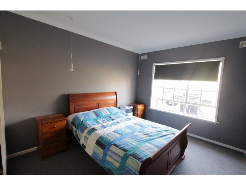 81 Maple Street, Golden Square VIC 3555