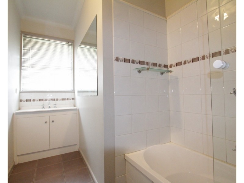 45 Kookaburra Avenue, North Bendigo VIC 3550