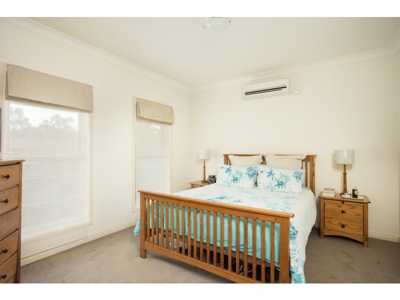 15  Higgins Hill Drive, Maiden Gully VIC 3551