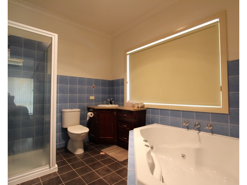 142 Whitlocks Road, Tarrengower VIC 3463