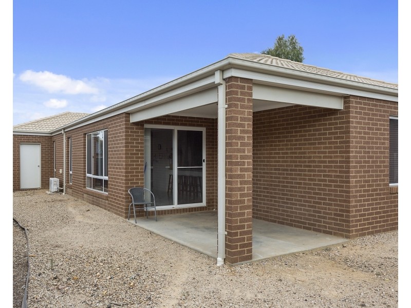 1 Pamela Avenue, Jackass Flat VIC 3556