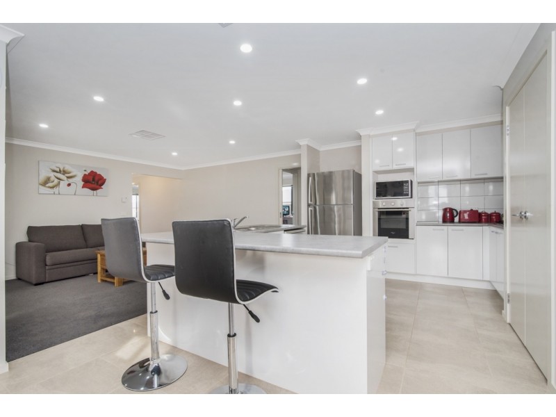 9 Oakbank Place, Marong VIC 3515