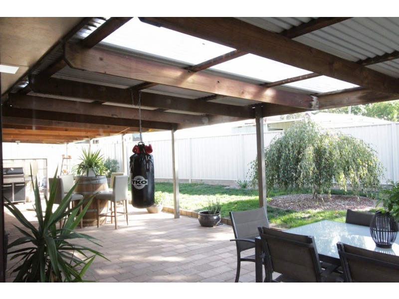 62 Cunneen Street, Long Gully VIC 3550