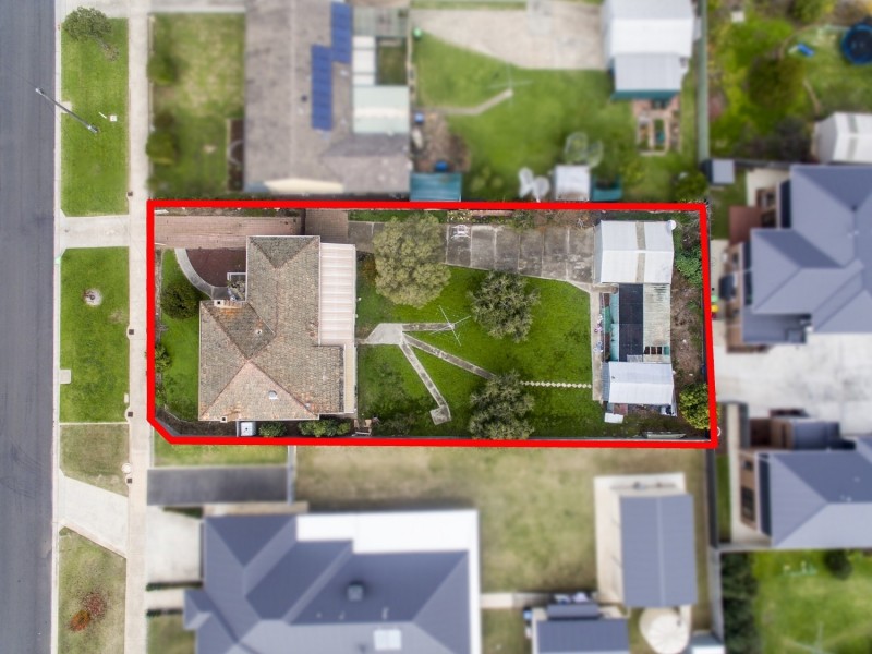 32 Neale Street, Kennington VIC 3550