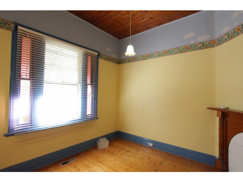 106 Mundy Street, Flora Hill VIC 3550