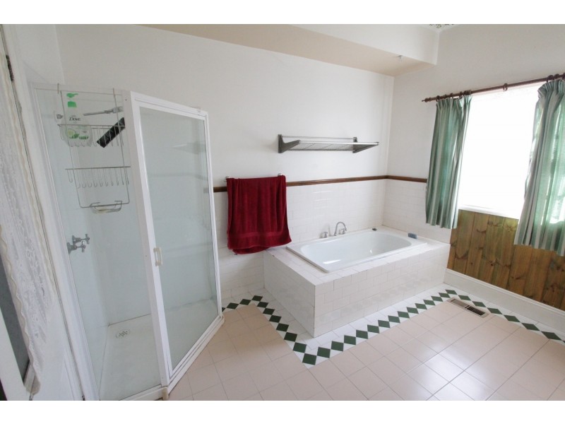 106 Mundy Street, Flora Hill VIC 3550