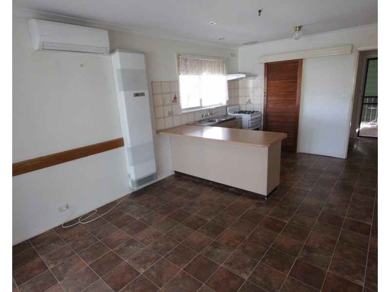 5 Brown Street, Long Gully VIC 3550