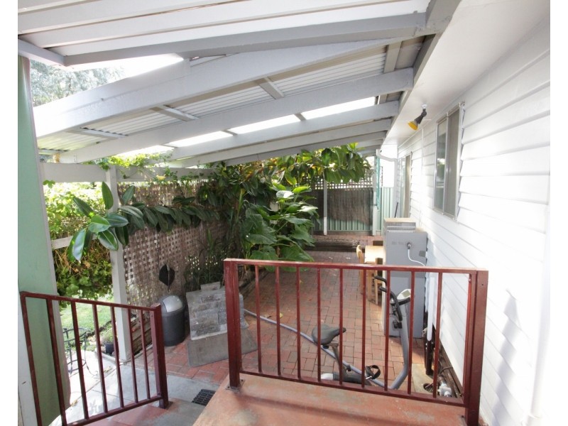 5 Brown Street, Long Gully VIC 3550