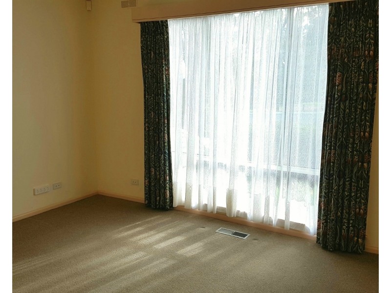 38 Steane Street, Kennington VIC 3550