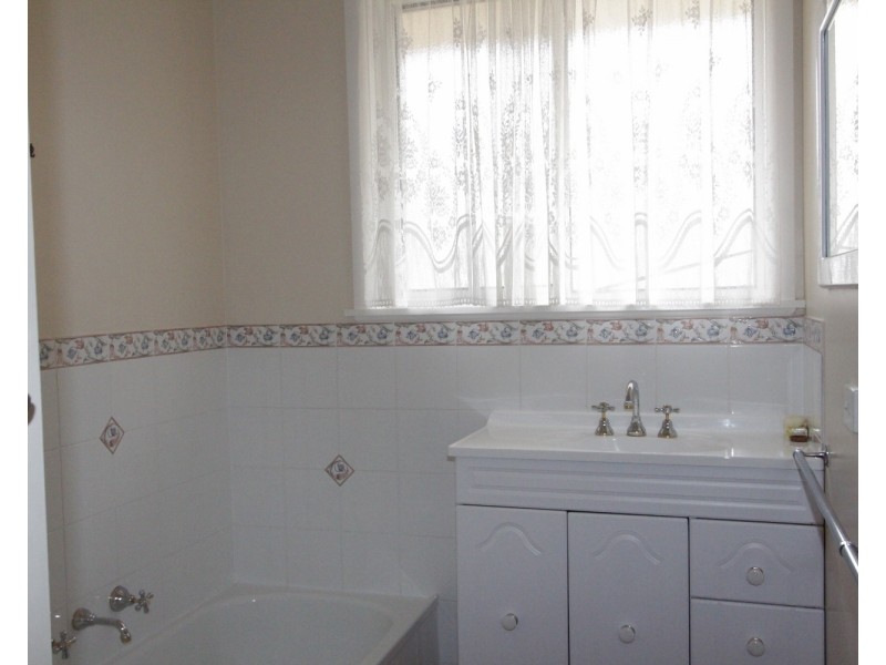 38 Steane Street, Kennington VIC 3550