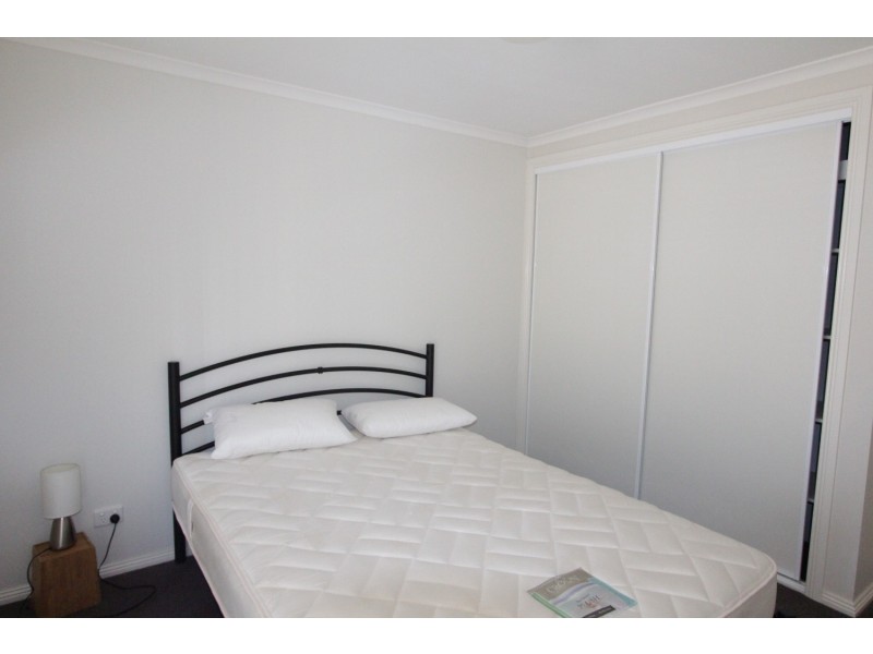 7 Wisteria Court, Flora Hill VIC 3550