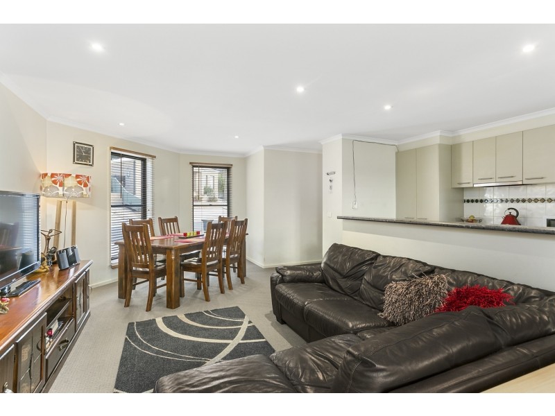 15 The Terrace, Kennington VIC 3550