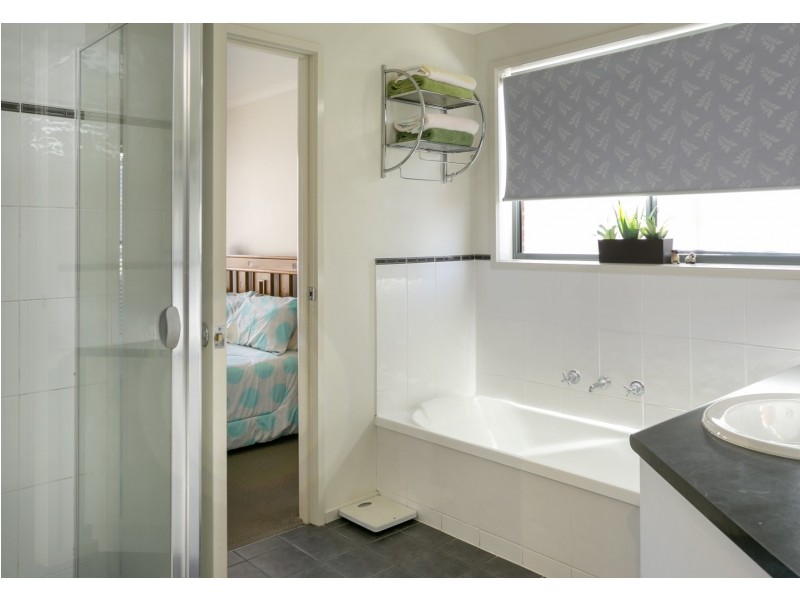 15 The Terrace, Kennington VIC 3550