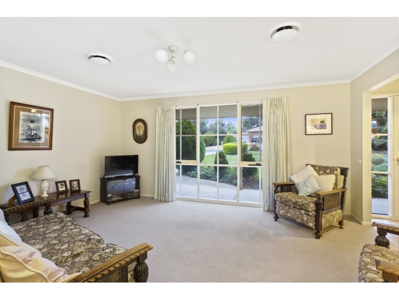 16 Pinnaroo Court, Strathdale VIC 3550