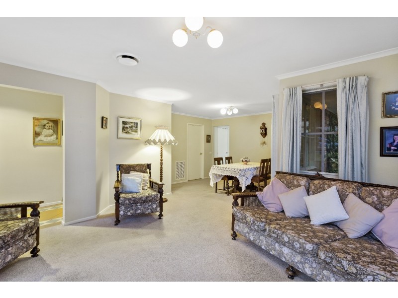 16 Pinnaroo Court, Strathdale VIC 3550