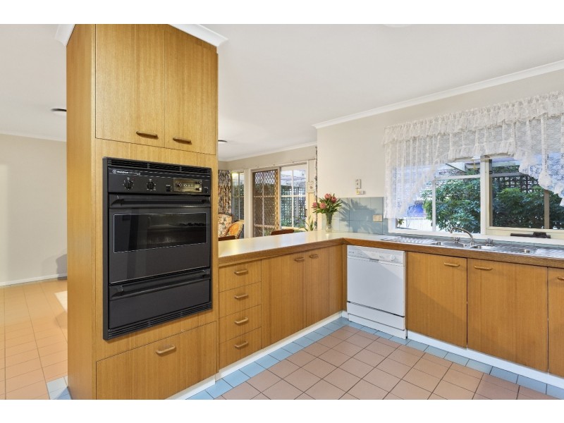 16 Pinnaroo Court, Strathdale VIC 3550