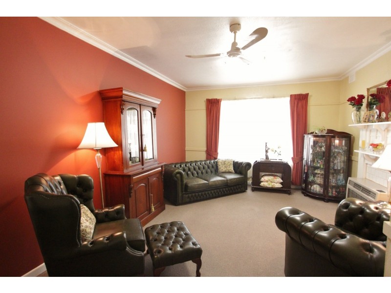 2a Cahill Street, White Hills VIC 3550