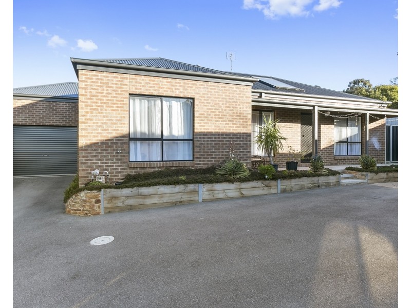2/100 Spring Gully Road, Spring Gully VIC 3550