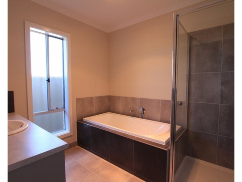 1/67 Church Street, Kangaroo Flat VIC 3555