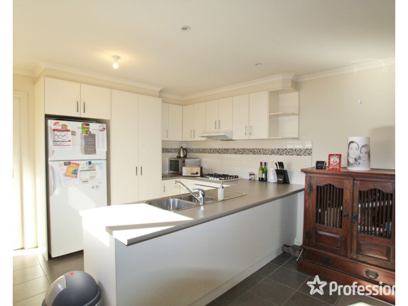 2/413 Napier Street, White Hills VIC 3550