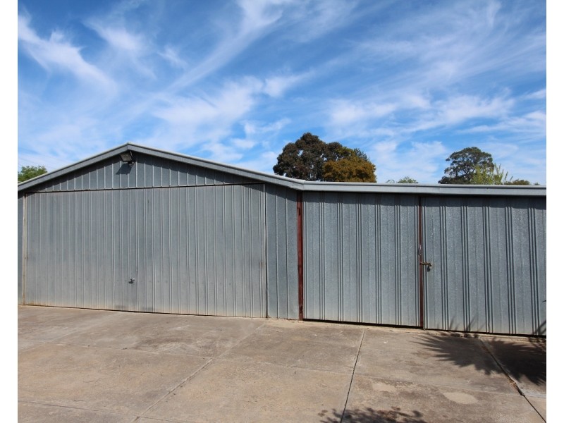 19 Keck Street, Flora Hill VIC 3550