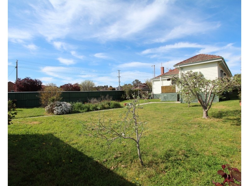 19 Keck Street, Flora Hill VIC 3550