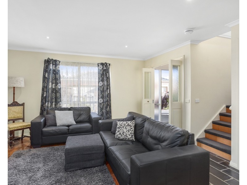 2/52 Raglan Street, White Hills VIC 3550