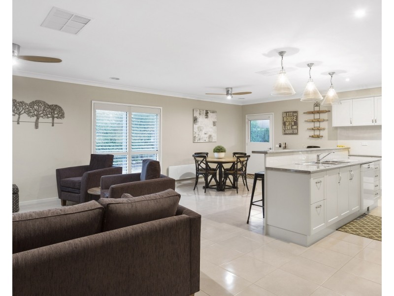 6  Kent Place, Strathfieldsaye VIC 3551