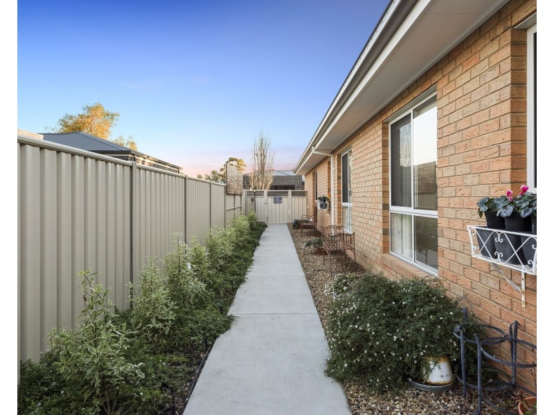 6  Kent Place, Strathfieldsaye VIC 3551