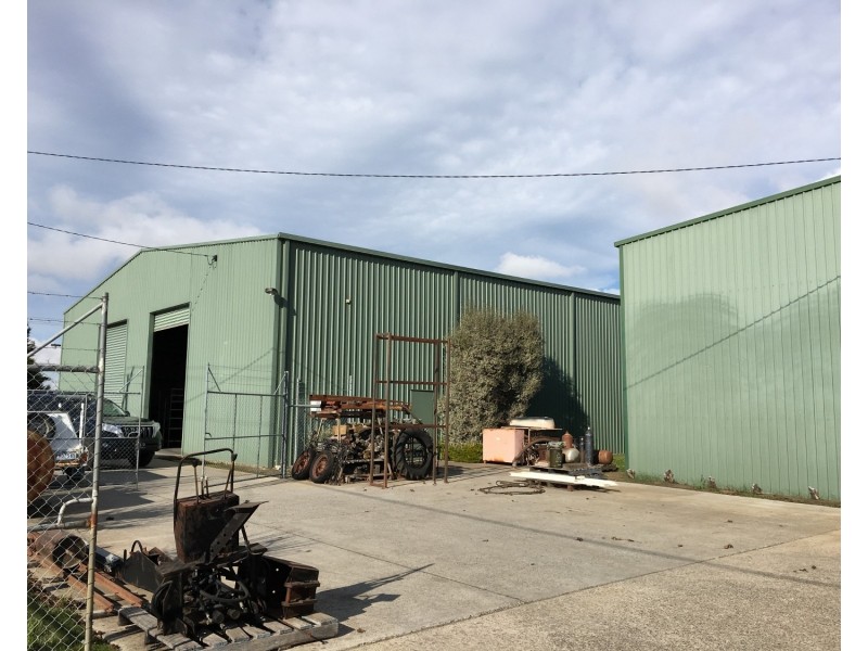 1670 & 1672 Kyneton-Metcalf Road, Kyneton VIC 3444
