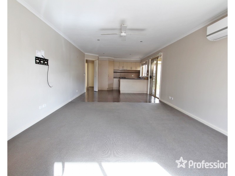 8  Fry Lane, Eaglehawk VIC 3556