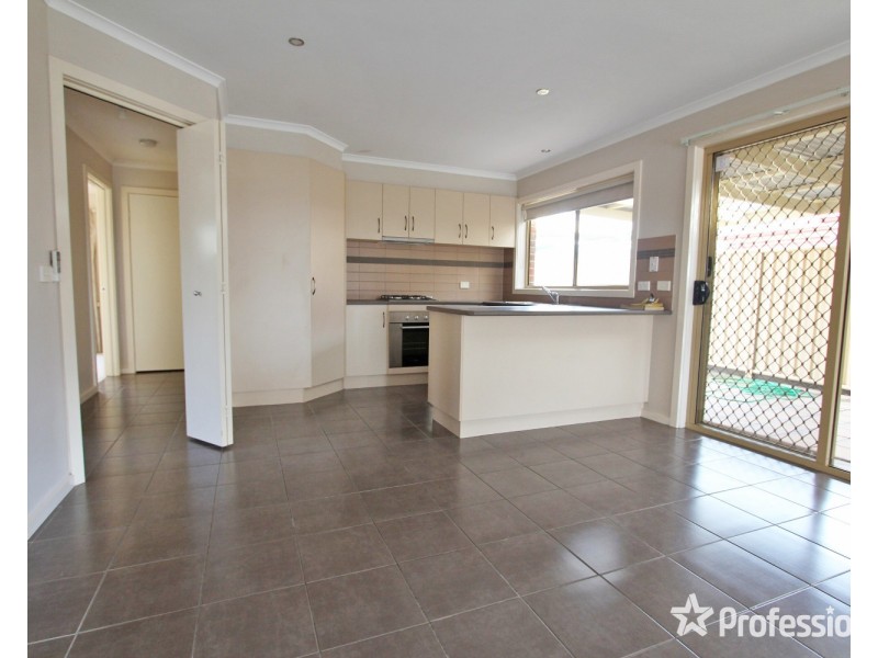 8  Fry Lane, Eaglehawk VIC 3556