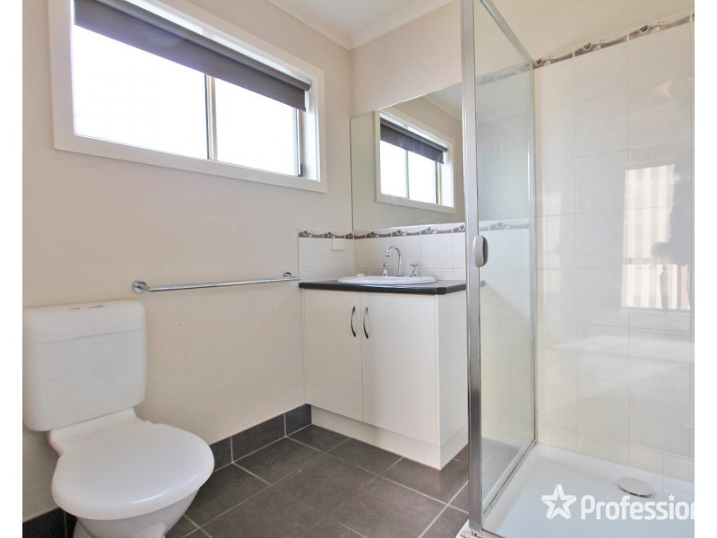 8  Fry Lane, Eaglehawk VIC 3556