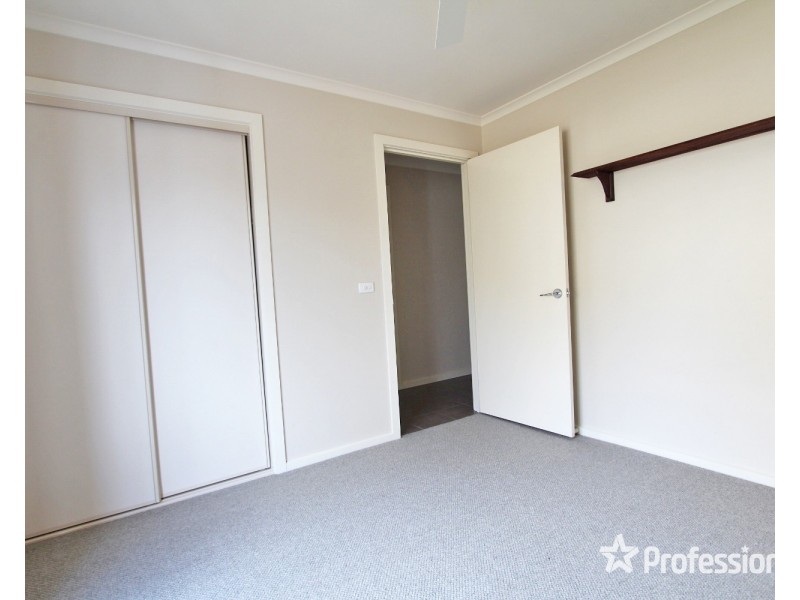 8  Fry Lane, Eaglehawk VIC 3556