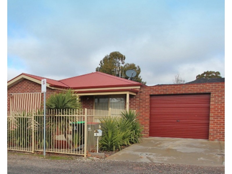 8  Fry Lane, Eaglehawk VIC 3556