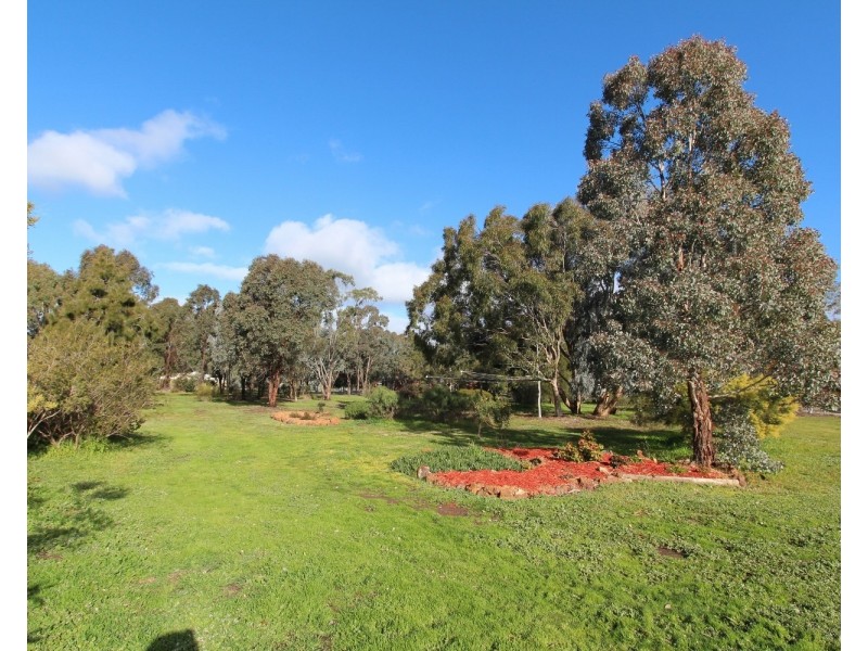 1 Airey Street, Huntly VIC 3551