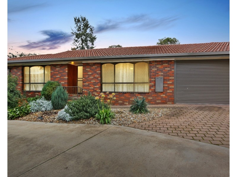 4/29 Glencoe Street, Kennington VIC 3550