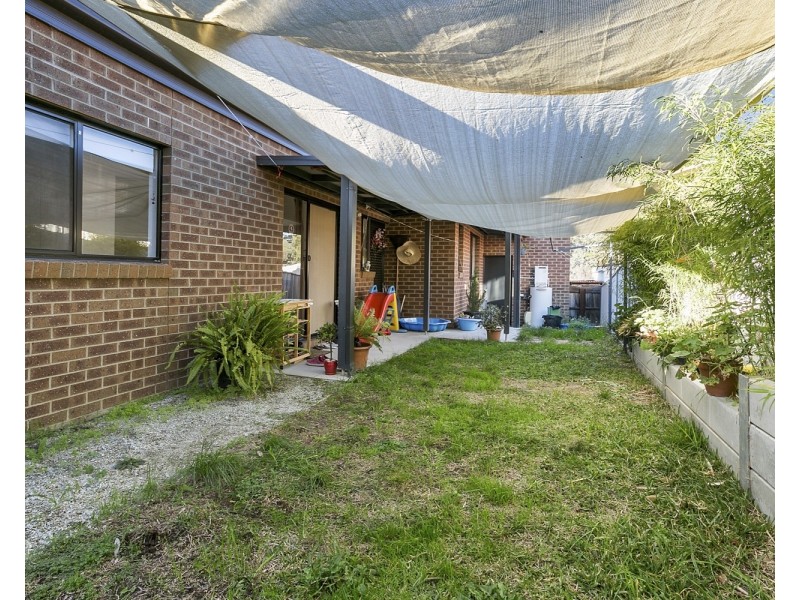 1/100 Spring Gully Road, Spring Gully VIC 3550