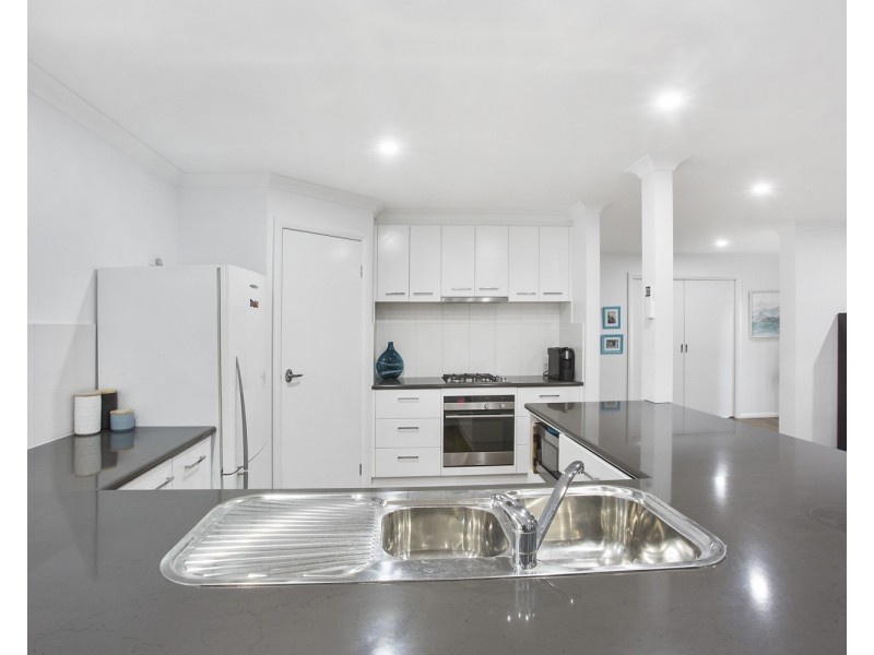 1/54 Mackenzie Street West, Golden Square VIC 3555