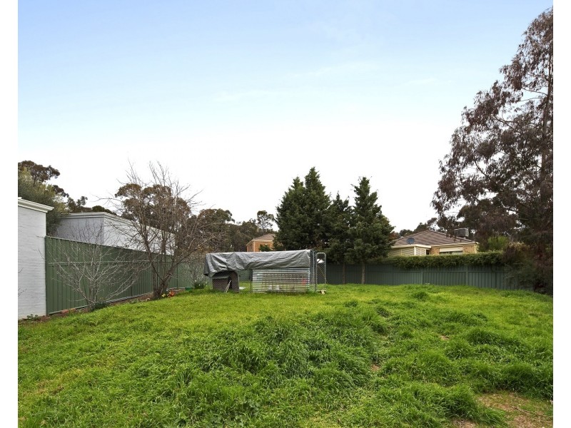31 Greenwood Drive, Kennington VIC 3550