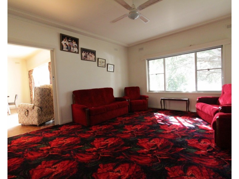 73 Specimen Hill Road, Golden Square VIC 3555