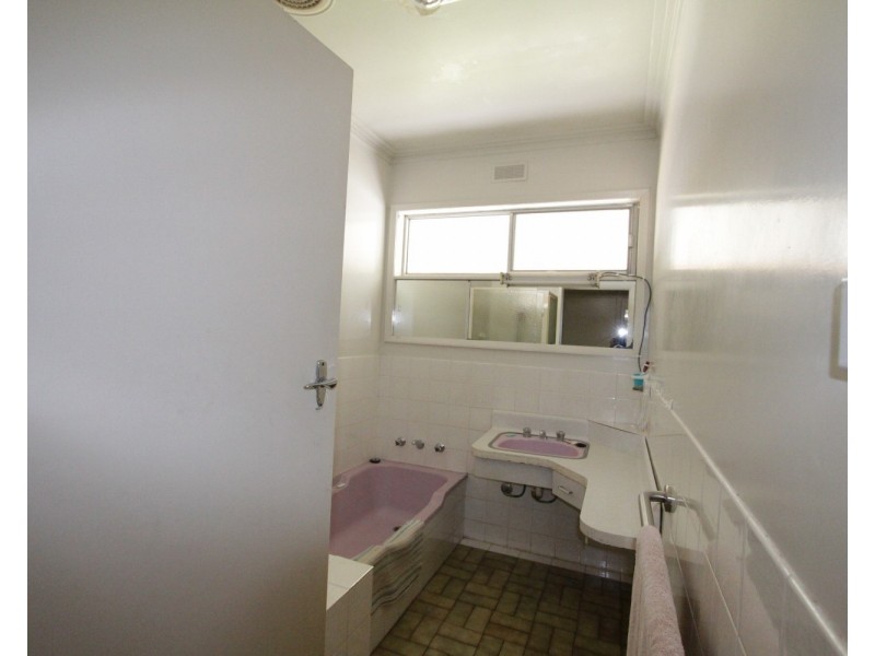 73 Specimen Hill Road, Golden Square VIC 3555